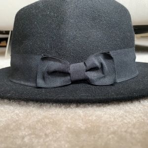 Fedora Black Hat